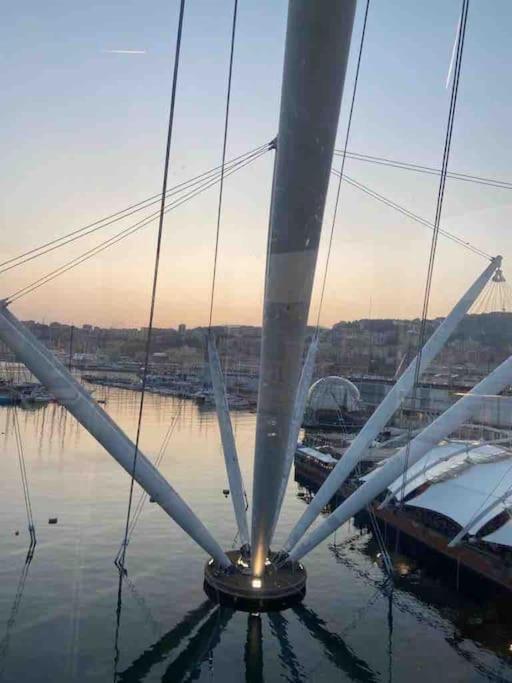 La Finestra Sul Cielo Del Porto Antico Di Genova Apartment Exterior photo