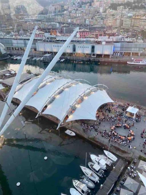 La Finestra Sul Cielo Del Porto Antico Di Genova Apartment Exterior photo